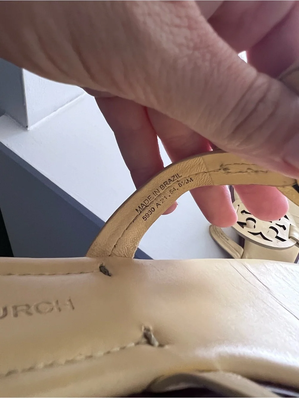 Tory Burch Pale Yellow Leather Logo Thong Sandals